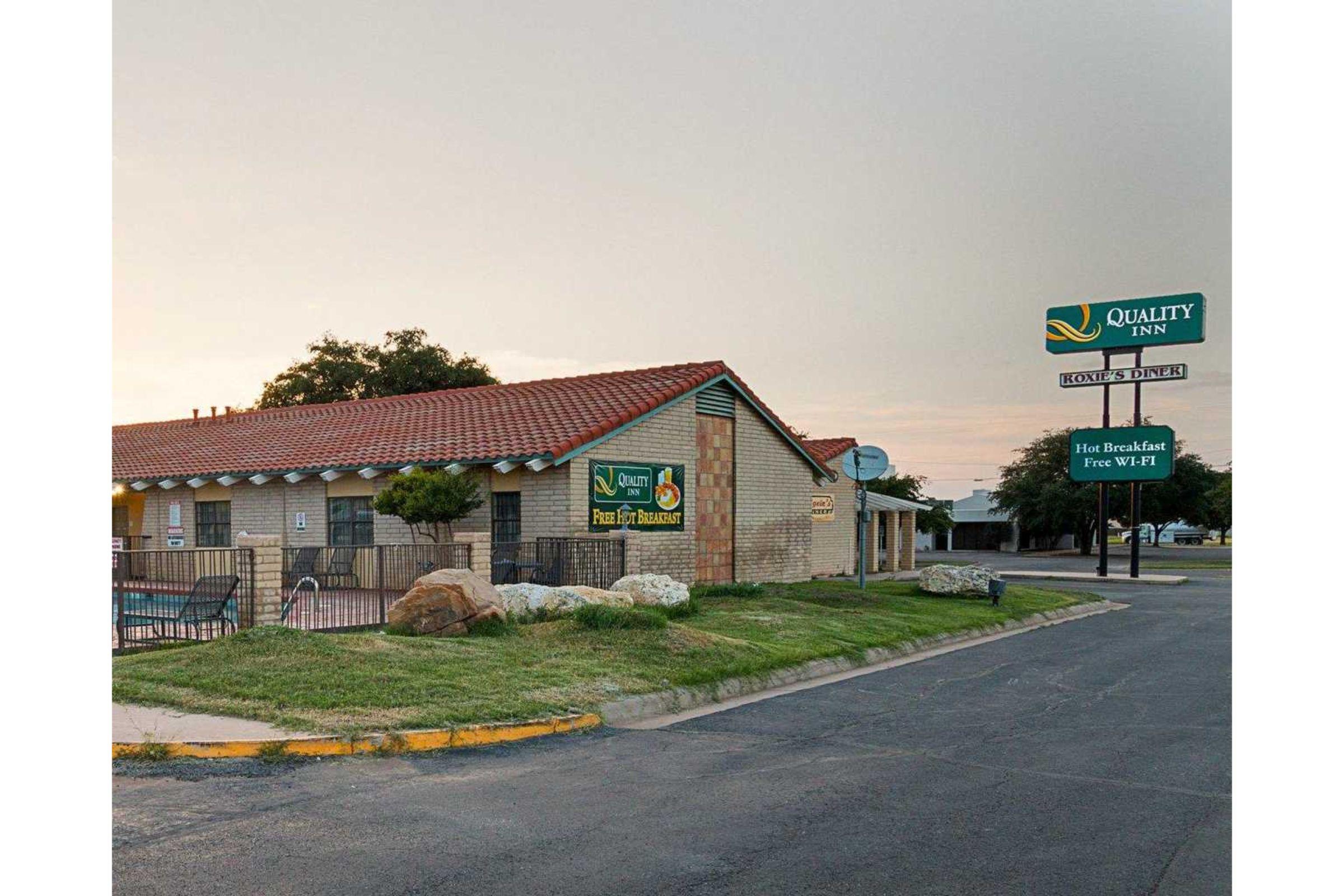 Quality Inn San Angelo Exterior photo